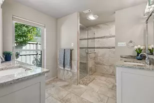 6720 Robin Willow Ct, Dallas, TX 75248 - Photo 17