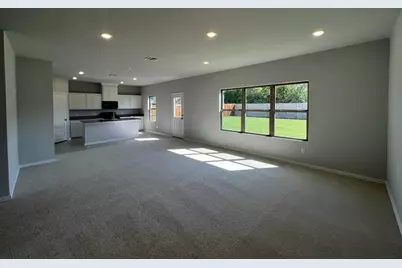 553 Hickory Ridge Drive, Van Alstyne, TX 75495 - Photo 9