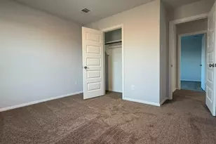 553 Hickory Rdg Dr, Van Alstyne, TX 75495 - Photo 13