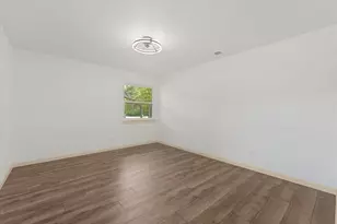 2002 Shawnee St, Denton, TX 76209 - Photo 11