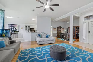 7925 Peregrine Trail, Arlington, TX 76001 - Photo 15