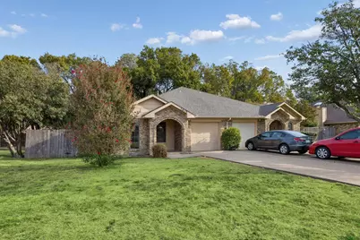 1613 19th Street, Plano, TX 75074 - Photo 3