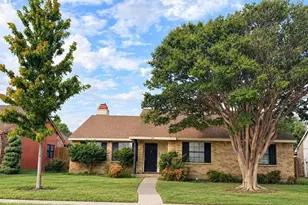 110 Camilla Ln, Garland, TX 75040 - Photo 1