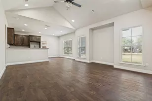 207 Ennis St, Waxahachie, TX 75165 - Photo 7