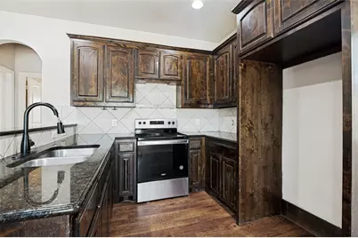 207 Ennis Street, Waxahachie, TX 75165 - Photo 11