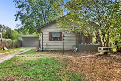 1720 S Fannin Avenue, Denison, TX 75020 - Photo 1