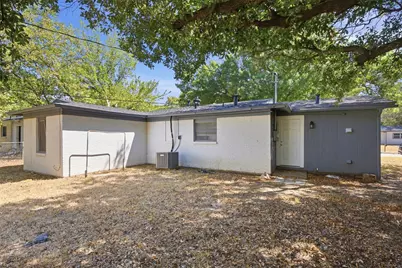 1203 Belvedere Drive, Arlington, TX 76010 - Photo 19