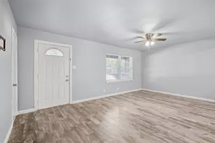 1203 Belvedere Dr, Arlington, TX 76010 - Photo 3