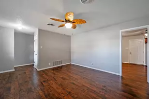 2710 W Walker St, Denison, TX 75020 - Photo 5