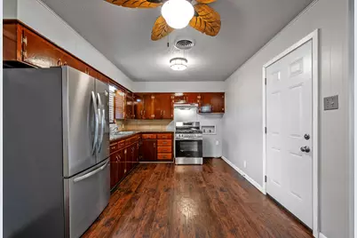 2710 W Walker Street, Denison, TX 75020 - Photo 11