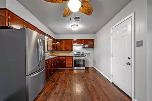 2710 W Walker St, Denison, TX 75020 - Photo 11