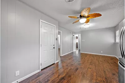 2710 W Walker Street, Denison, TX 75020 - Photo 7