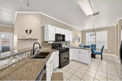 9928 Tanglebrush Drive, McKinney, TX 75072 - Photo 13