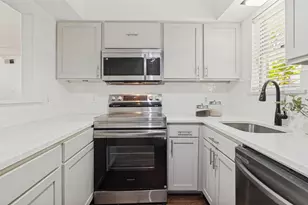 4151 Wycliff Ave, Dallas, TX 75219 - Photo 9