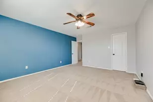 905 Elizabeth Dr, Lewisville, TX 75067 - Photo 23