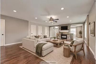 905 Elizabeth Drive, Lewisville, TX 75067 - Photo 3