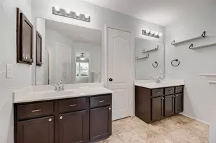 905 Elizabeth Dr, Lewisville, TX 75067 - Photo 17