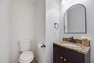 905 Elizabeth Dr, Lewisville, TX 75067 - Photo 31