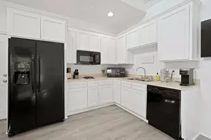 2307 Carisbrooke Loop, College Station, TX 77845 - Photo 33
