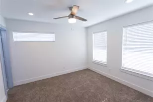 3220 Forest Park Blvd, Fort Worth, TX 76110 - Photo 3