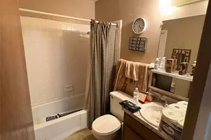 321 Quail Creek Dr, Crowley, TX 76036 - Photo 7