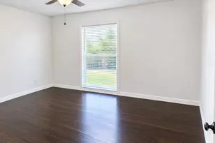2250 Mail Ave, Dallas, TX 75235 - Photo 3