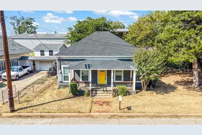 103 May Avenue, Cleburne, TX 76031 - Photo 23