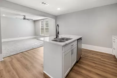 103 May Avenue, Cleburne, TX 76031 - Photo 17