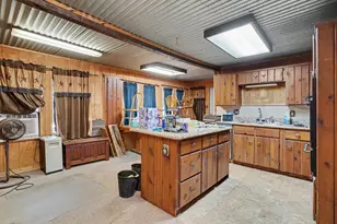 6413 County Rd 803, Burleson, TX 76028 - Photo 13