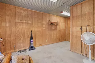 6413 County Rd 803, Burleson, TX 76028 - Photo 21