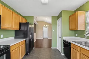 5558 Heatherglen Terrace, Fort Worth, TX 76179 - Photo 9