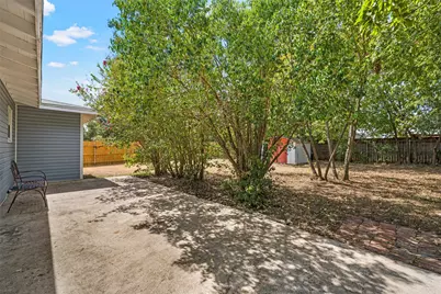 240 S Avenue A, Crawford, TX 76638 - Photo 21