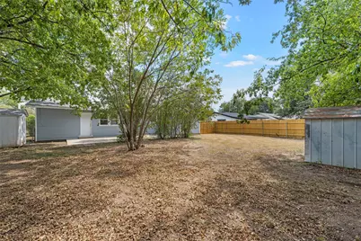 240 S Avenue A, Crawford, TX 76638 - Photo 23