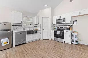 5811 Lake Granbury Trail, Granbury, TX 76048 - Photo 5