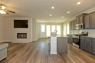 616 Juneau St, Gainesville, TX 76240 - Photo 5