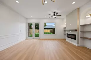 1641 & 1643 Faye St, Dallas, TX 75215 - Photo 13