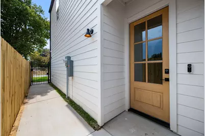 1641 & 1643 Faye Street, Dallas, TX 75215 - Photo 3