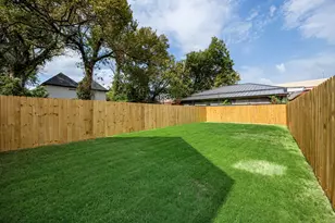 1641 & 1643 Faye St, Dallas, TX 75215 - Photo 31