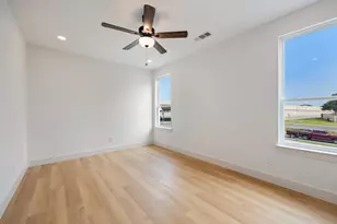 1641 & 1643 Faye St, Dallas, TX 75215 - Photo 27