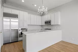 3535 Gillespie St, Dallas, TX 75219 - Photo 9