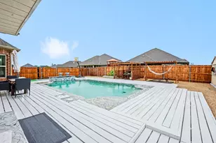 2116 Liriope Ln, Waxahachie, TX 75165 - Photo 29