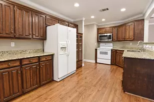 4916 Canberra Ln, Arlington, TX 76017 - Photo 5