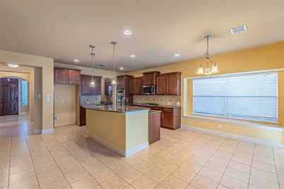 10611 Providence Drive, Frisco, TX 75035 - Photo 11