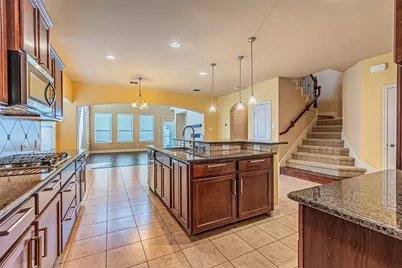 10611 Providence Drive, Frisco, TX 75035 - Photo 17