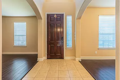 10611 Providence Drive, Frisco, TX 75035 - Photo 5