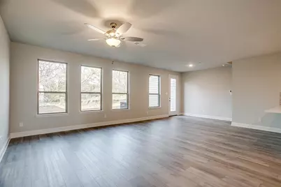 802 Homeplace Circle, Mansfield, TX 76063 - Photo 7