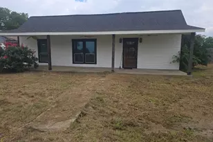 303 E Treadwell, Aquilla, TX 76622 - Photo 1