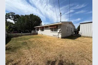 811 N Grant Drive, Sherman, TX 75092 - Photo 11