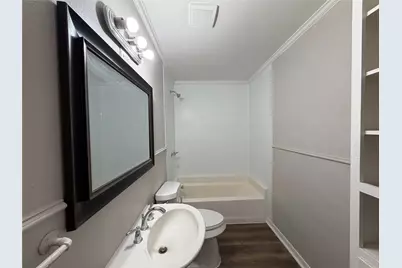 811 N Grant Drive, Sherman, TX 75092 - Photo 9