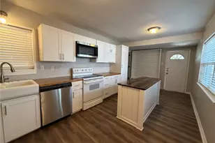 811 N Grant Dr, Sherman, TX 75092 - Photo 3